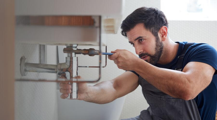 Local water heater installation in Sellersburg, IN